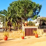 Casa Gardenia Vicino Alle Spiagge Di Caprera Con Balcone E Parcheggio * La Maddalena (Sassari)