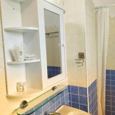 Gardenia Con Parcheggio Privato * لا ماداّلينا