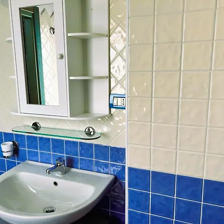 Casa Gardenia Vicino Alle Spiagge Di Caprera Con Balcone E Parcheggio *