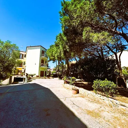 Appartement Casa Gardenia Vicino Alle Spiagge Di Caprera Con Balcone E Parcheggio La Maddalena (Sassari)